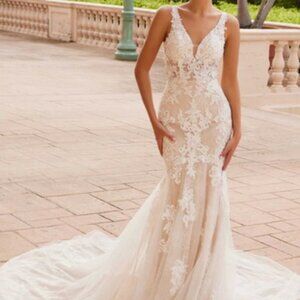 Nox Anabel White Nude Spaghetti Strapped Embroidered Gown